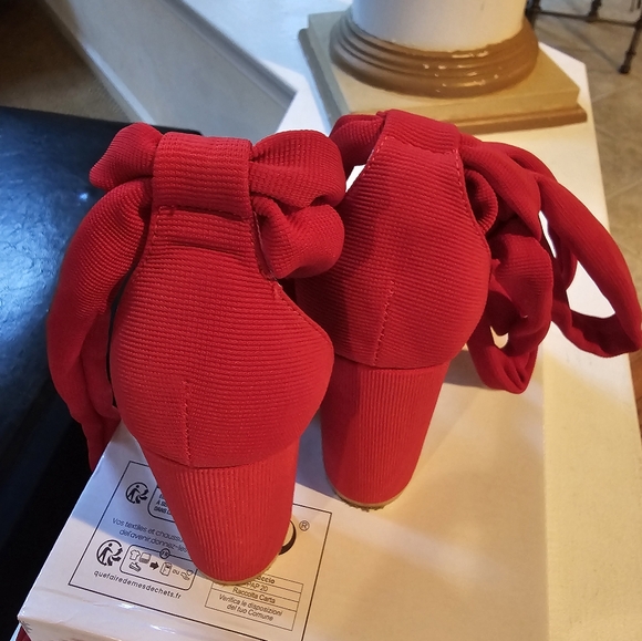 Cuccoo by Shein sandals; Color: Red; 4" tall; Size Eur 39 (8.5M) - Picture 10 of 12
